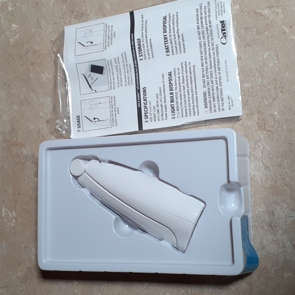NWT Safe & Healthy Handheld Disinfecting UV Light - Picture 7 of 8